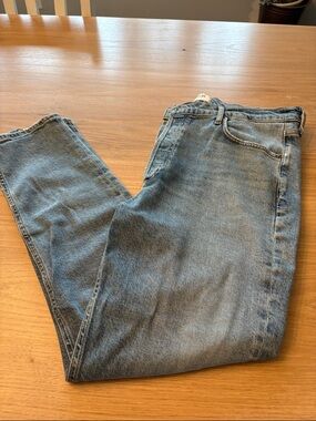 Agolde Straight Jeans in Light Blue Wash
